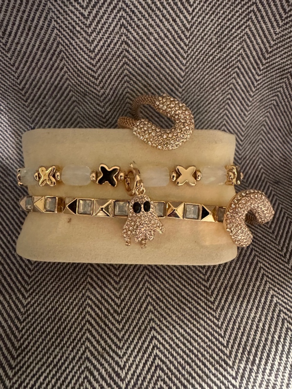 Glamour Ghoul - Halloween 2025 Stack By BP (Not In Case)